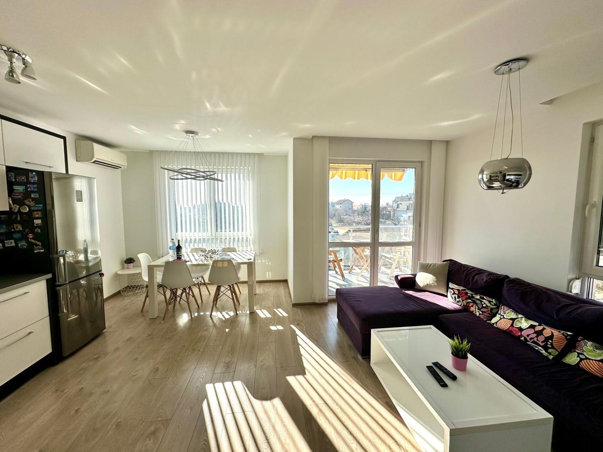 Briz Apartment; 2 Bdr; 6 Guests; Private Parking 瓦爾納 外观 照片
